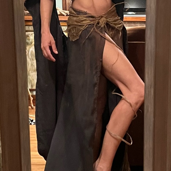 Witch Halloween costume cosplay handmade artist Jaqueline Cruz dark devil demon - Picture 5 of 16